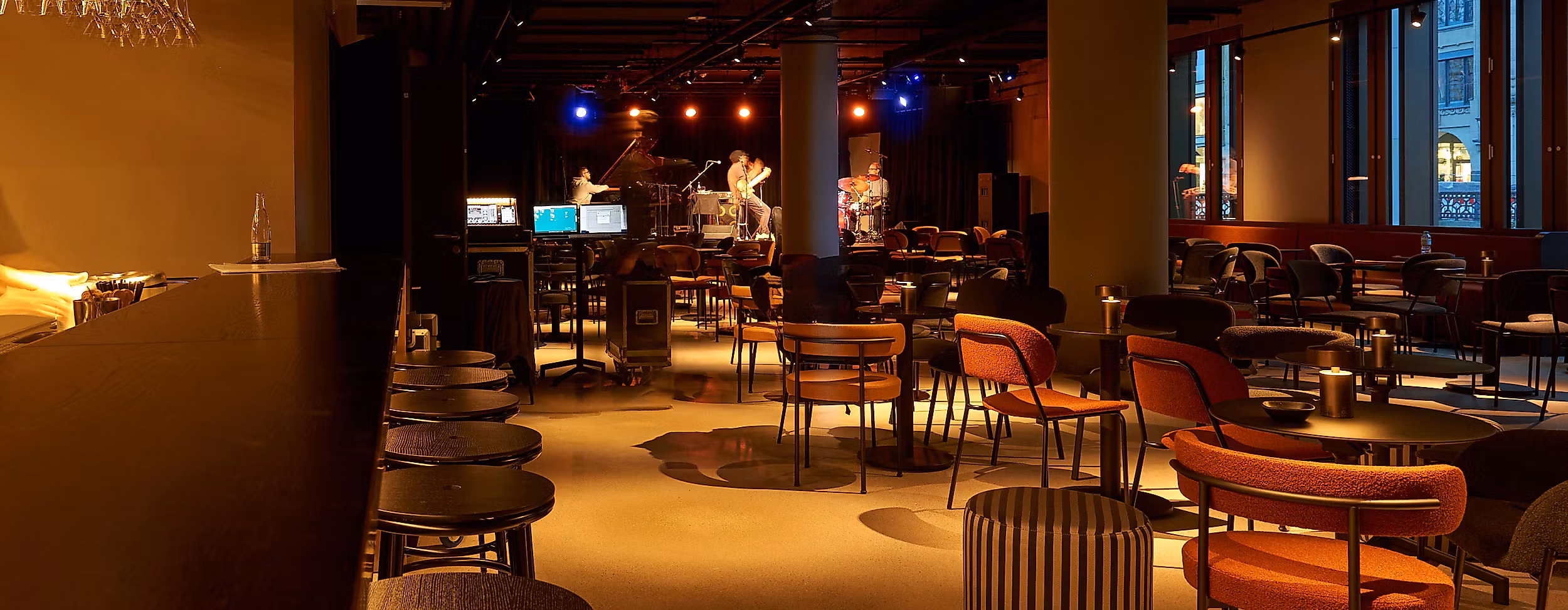 poi-nica-jazz-club-steven-haberland-002-2500x1500