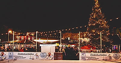Eisstockschießen Bahn Wintergarten St. Pauli Weihnachtsmarkt Rindermarkthalle