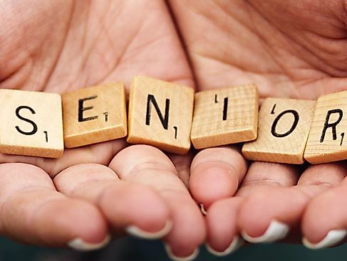 Offener Seniorentreff an St. Marien: Frau Petra Petersen "Die Himmel erzählen"