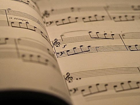 Kirchenmusik_Bild von Ralf Ruppert auf Pixabay