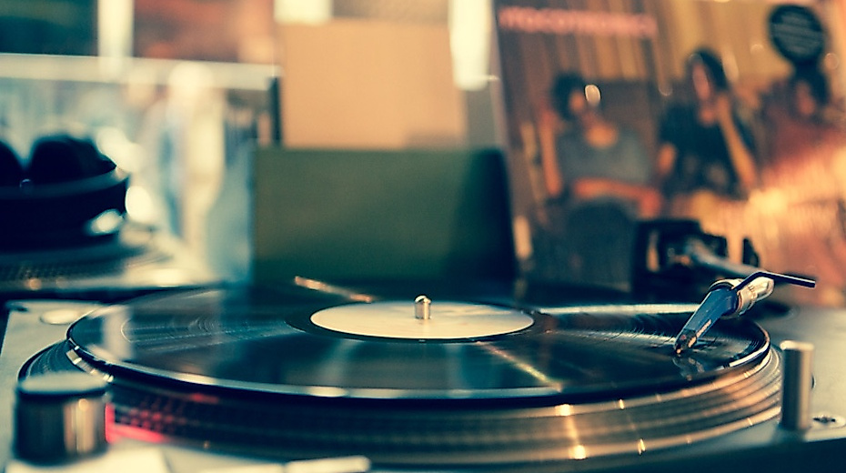 hanseplatte_plattenladen_c-robin-hinsch_02