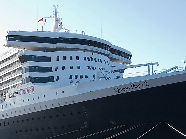 queen-mary-2_c-christian-spahrbier