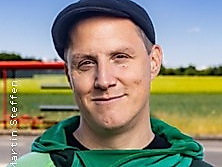 Sebastian 23 - Zusammenhaltestelle