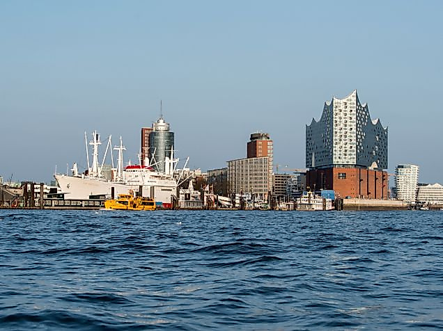 Reisepaket: Pulsierende Metropole am Wasser