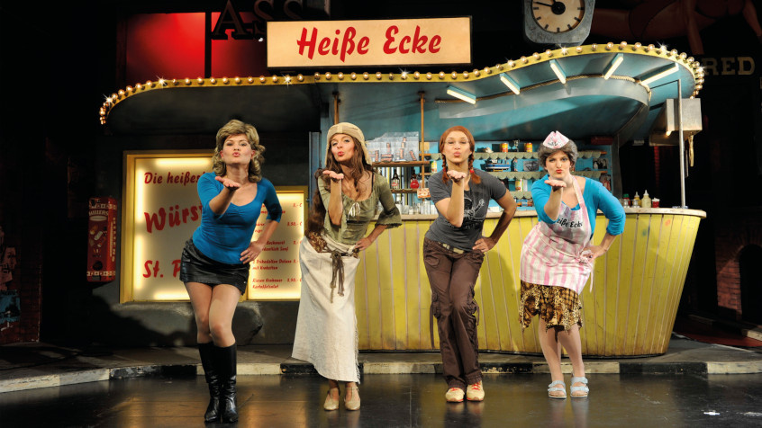 Reisepaket: Heiße Ecke
