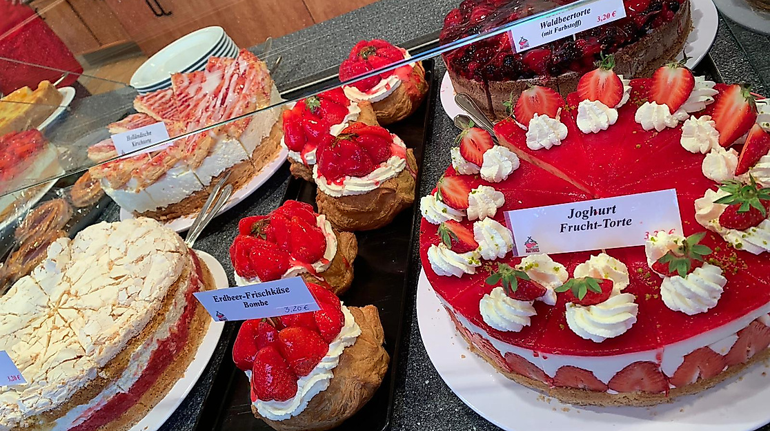 Hofführung zu Fuß mit Vitamine naschen