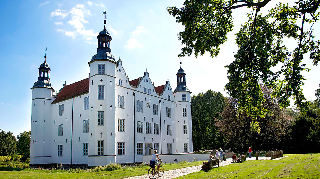 schloss-ahrensburg_c-2015-mediaserver-imagefotode-2