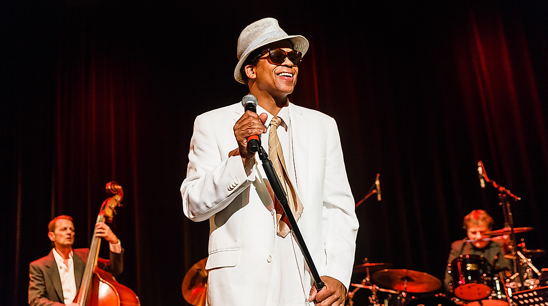 Willie Kimbrough singt Elvis Presley