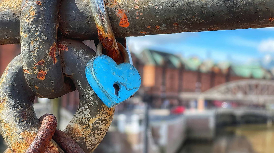 hamburg stadtführung, herz an brücke, Rosinenfischer