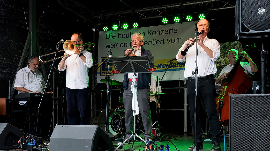 01 revivaljazzband