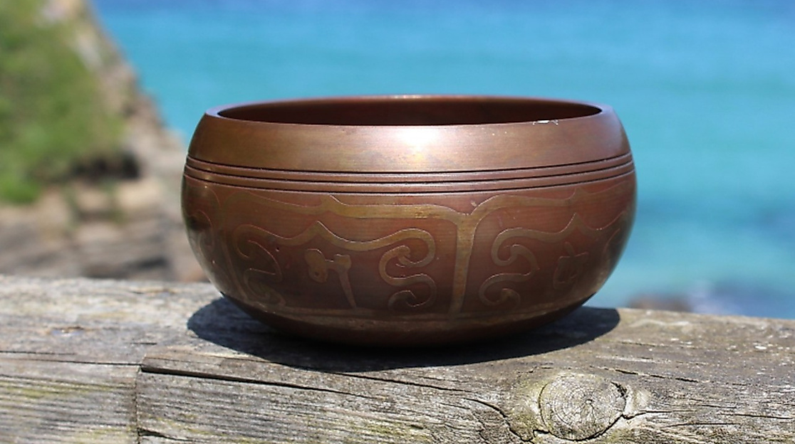 25-12-12 Schnupperkurs Meditation und Klänge Fotolia