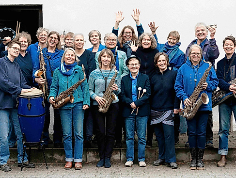 25-11-22 BigBandBerthaBlau Bigband Bertha Blau