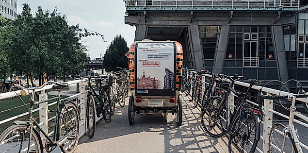 Mit der Rikscha durch Hamburg