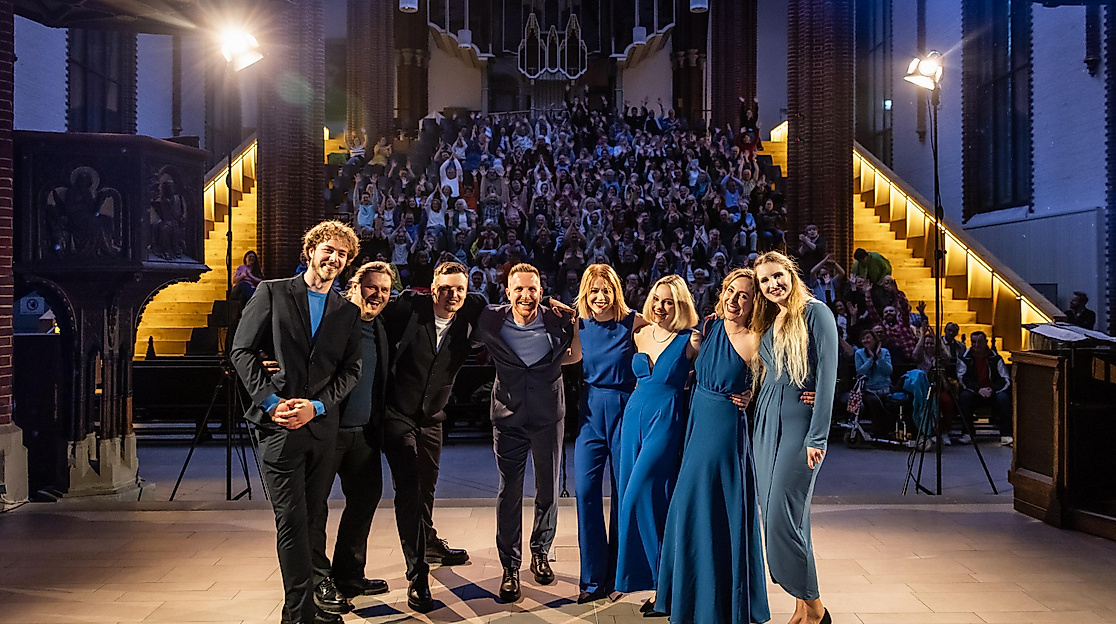 Feinste Vokalkunst zum Advent - „Christmas at Sea“, Art’n‘Voices