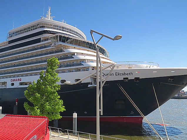 queen-elizabeth_c-blackpictures