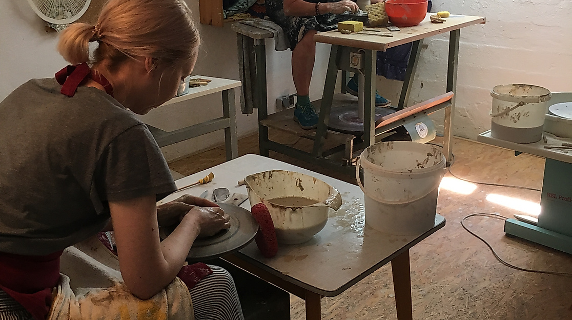 Drehkurs in der Keramikwerkstatt