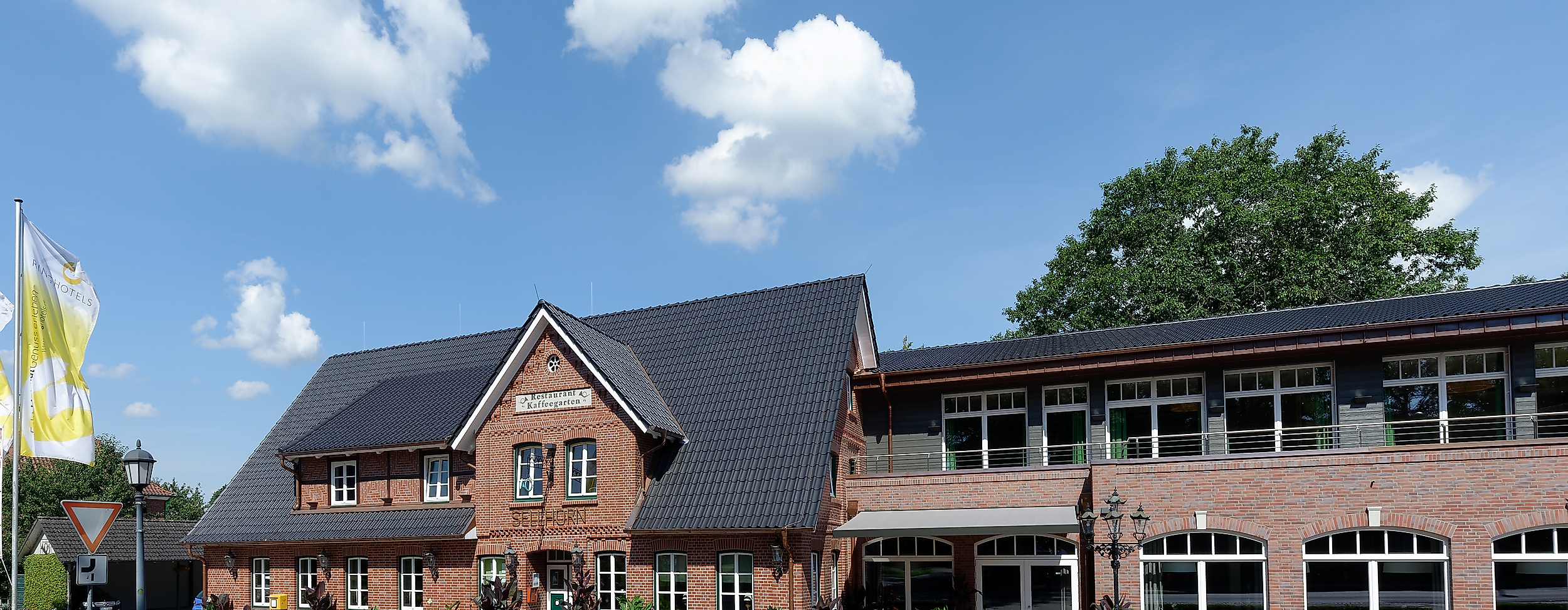 ringhotel-sellhorn-aussenansicht_c-hotel-sellhorn-gastronomie-gmbh