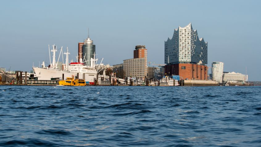 Reisepaket: Pulsierende Metropole am Wasser