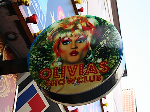 Olivias Show Club