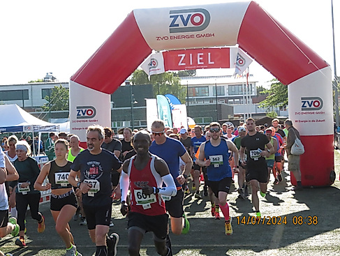 Start zum 10-KM-Hauptlauf 2024