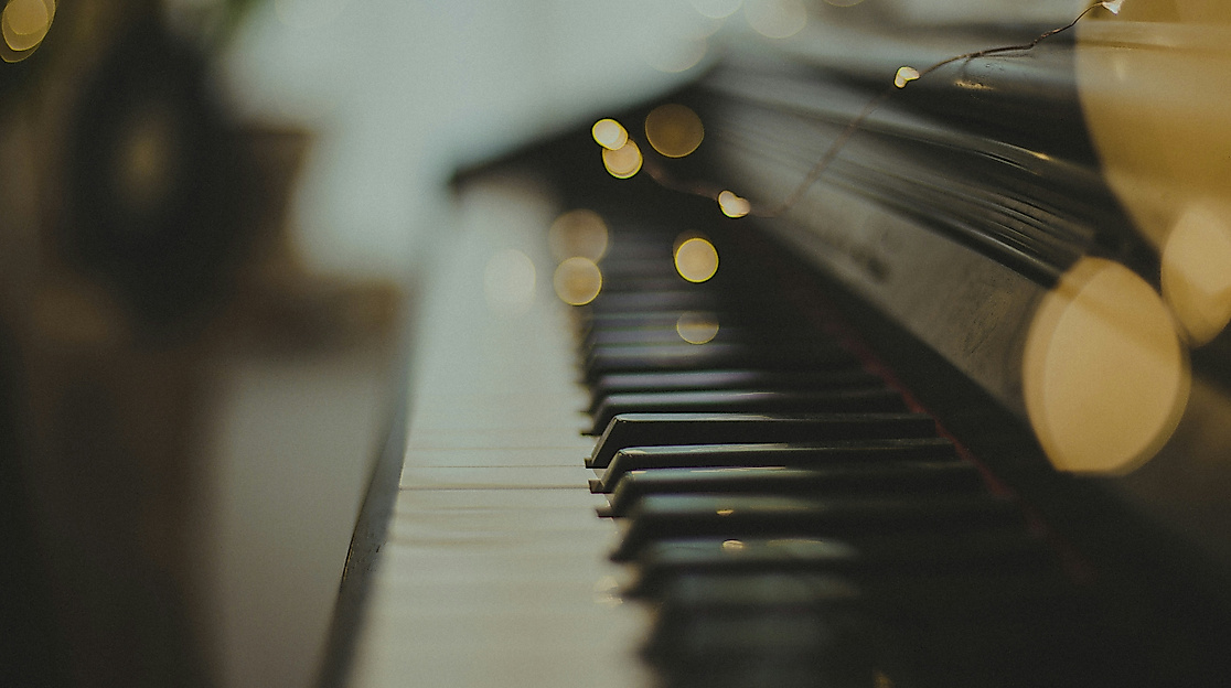 Klavier(c)Ebuen-clemente-jr-unsplash