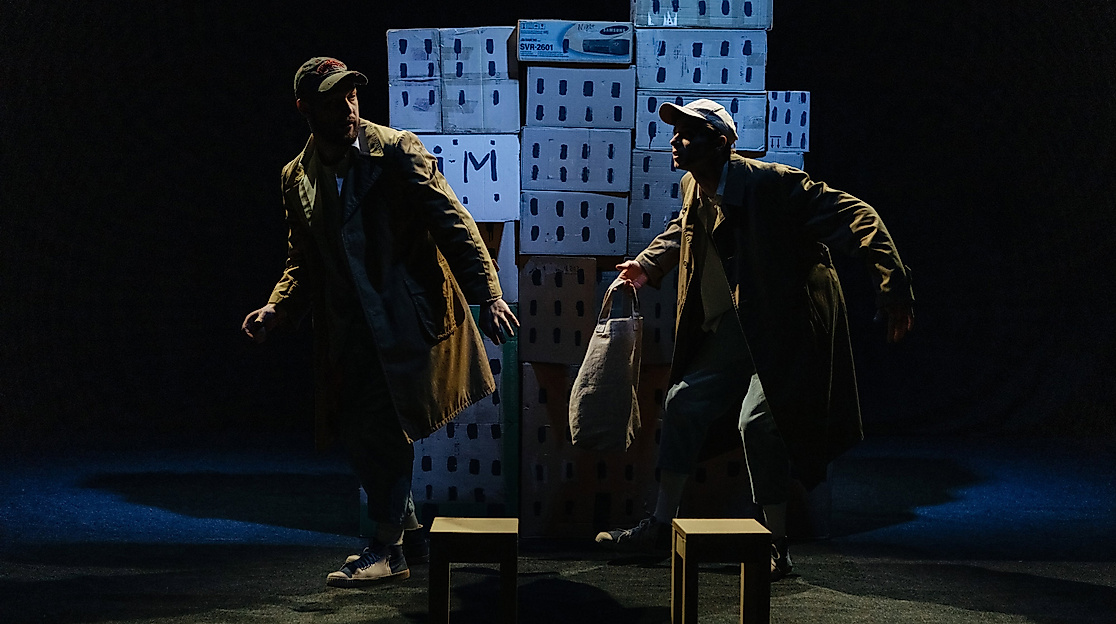 Civil-front-oh-what-a-wonderful-world--Alexander-Kochegura-(7)