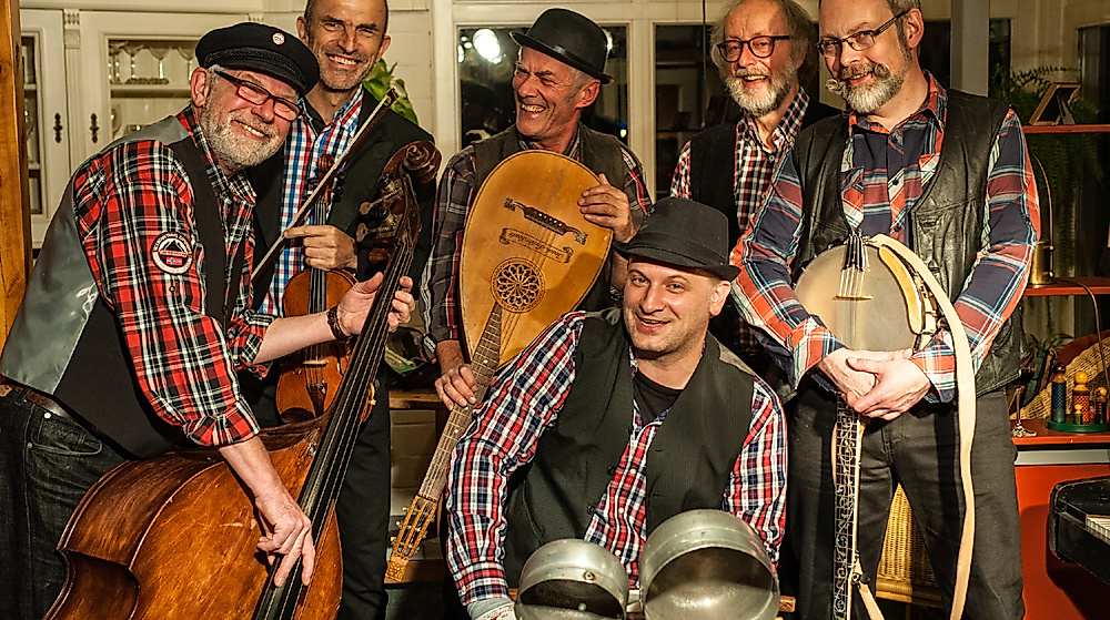 Appeltown Washboard Worms