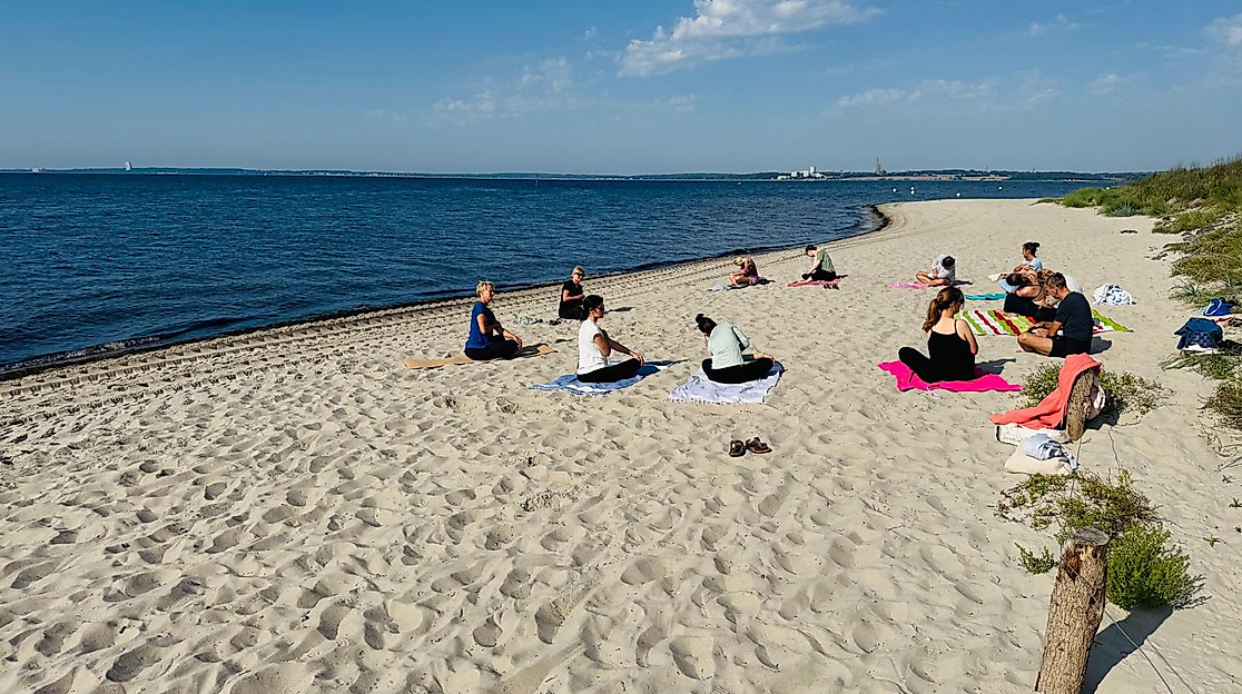 Yoga am Strand