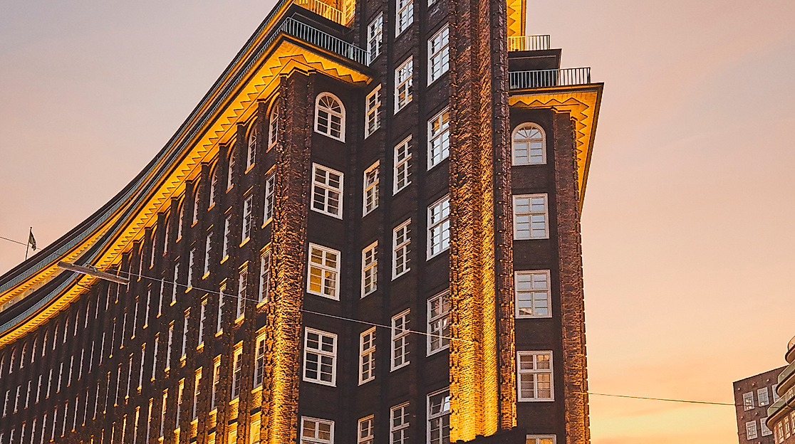 chilehaus-nachtaufnahme_c-2019-thisisjulia-photography-10