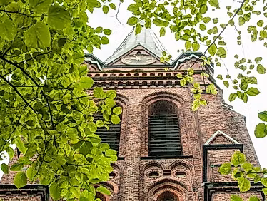 Familiengottesdienst mit Taufbaumernte