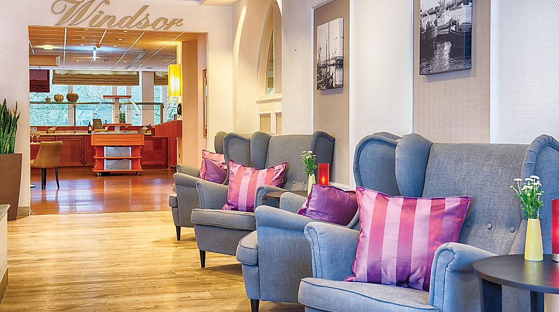 Foyer Leonardo Hotel Hamburg City Nord