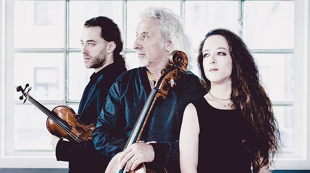 Mischa, Lily & Sascha Maisky / Neue Philharmonie Hamburg