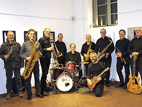 26-05-03 Bigband-Fuehschoppen Kulturzentrum Marstall e.V.
