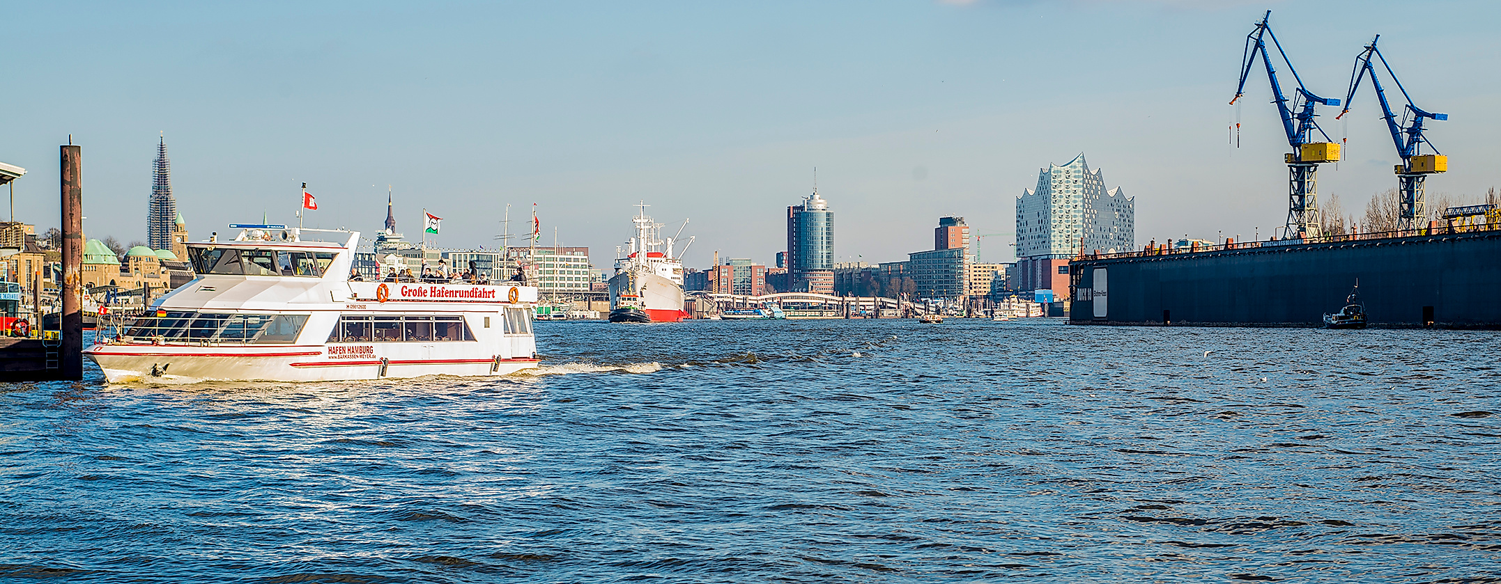 barkassen-meyer_grosse-hafenrundfahrt_c-thomas-gamlow_1