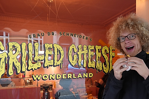 Grilled Cheese Wonderland Tourguide Malte - c - St Pauli Office