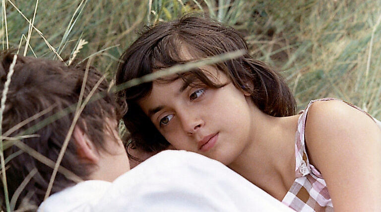 mes-petites-amoureuses-1-copyright-les-films-du-losange-photo-pierre-zucca-collection-christophel-768x558