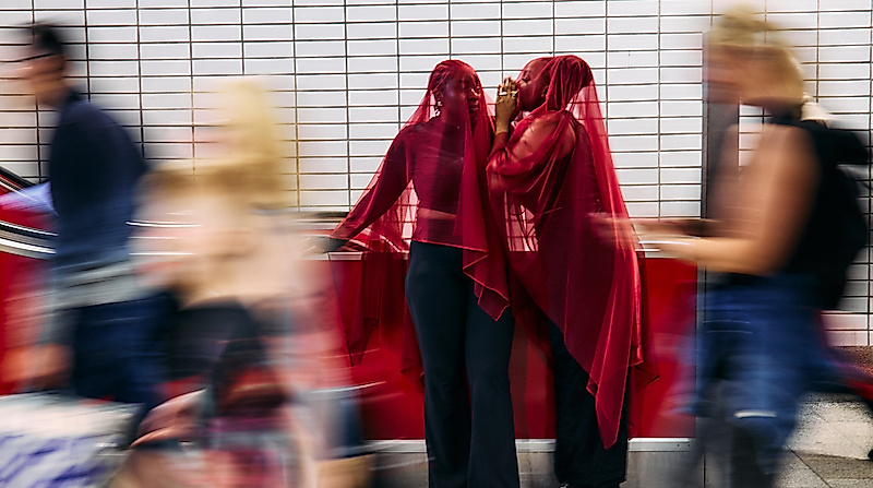 Performing Denkmal II - Premiere