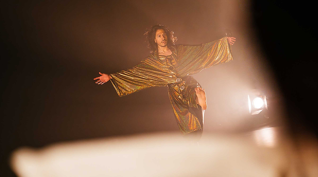 things_falling_55_c_simon_wachter