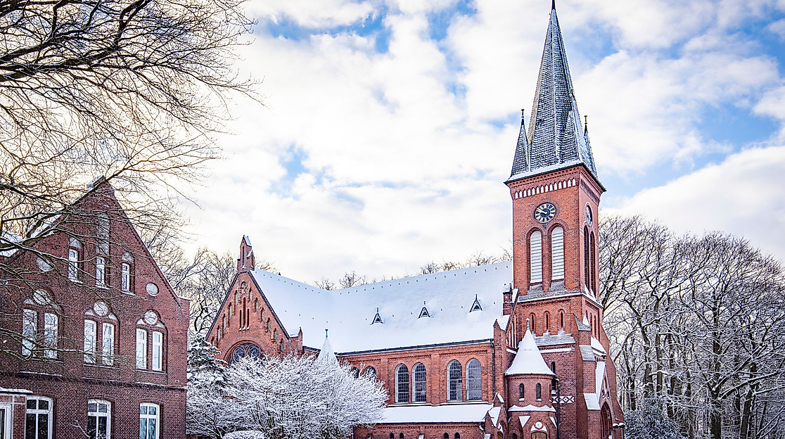 Kirche im Winter