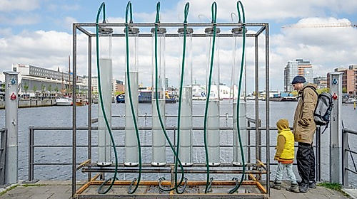»Hyrna« – Klanginstallation mit Wasserorgel