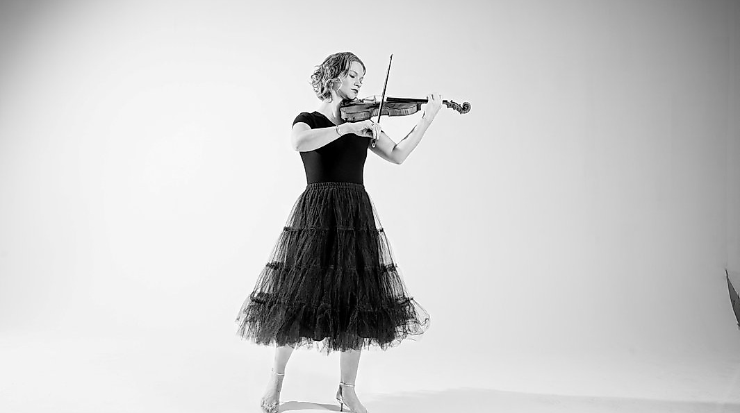 Philharmonisches Staatsorchester Hamburg / Hilary Hahn / Omer Meir Wellber