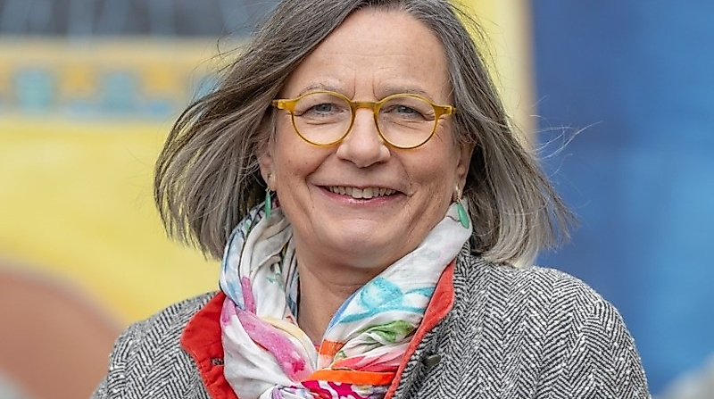 Bücherkoffer mit Annemarie Stoltenberg