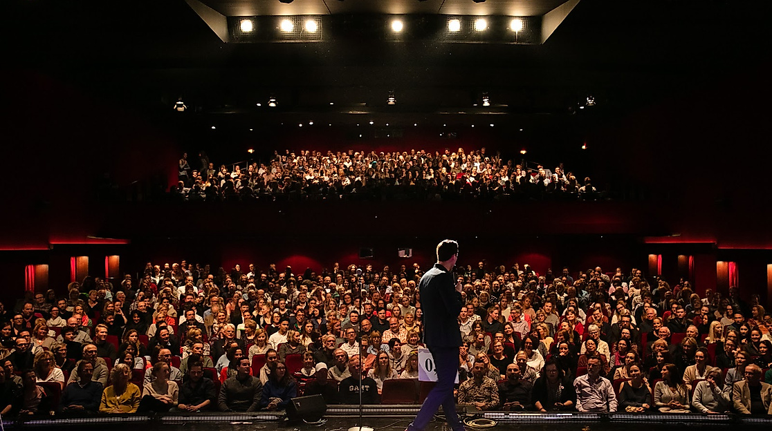 KDK Stand Up - Elbphilharmonie