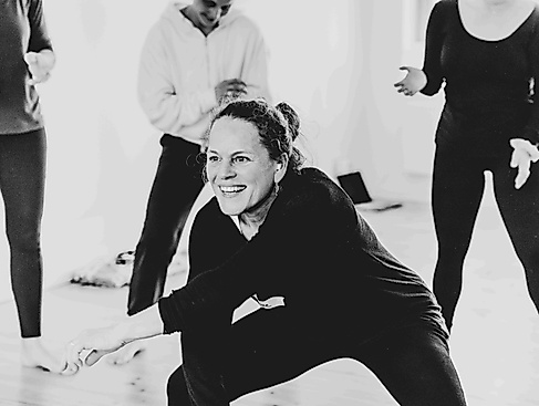 2KatharinaBauerPhotography__TanzderKulturen_Befreiung_März2022_DSC01972sw2