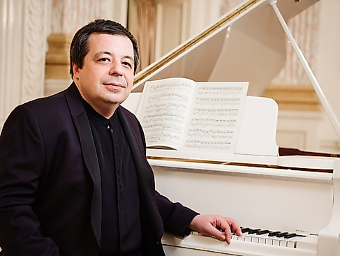 Haydn-Orchester Hamburg / Alexey Botvinov