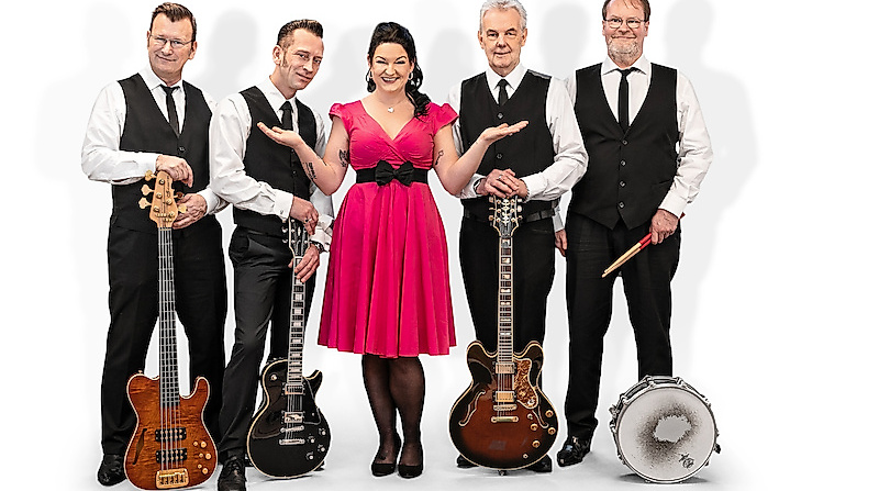 Suzie and the Fireballs - Live-Act