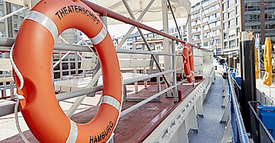 Theaterschiff