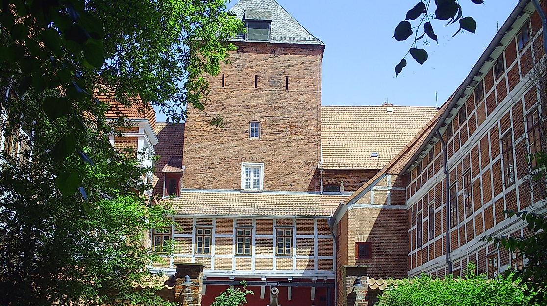 Führung: Schlossturm Winsen mit Sonderausstellung