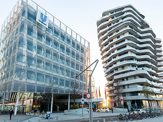 unilever-haus_hafencity_c-2018-timo-sommer-lee-maas