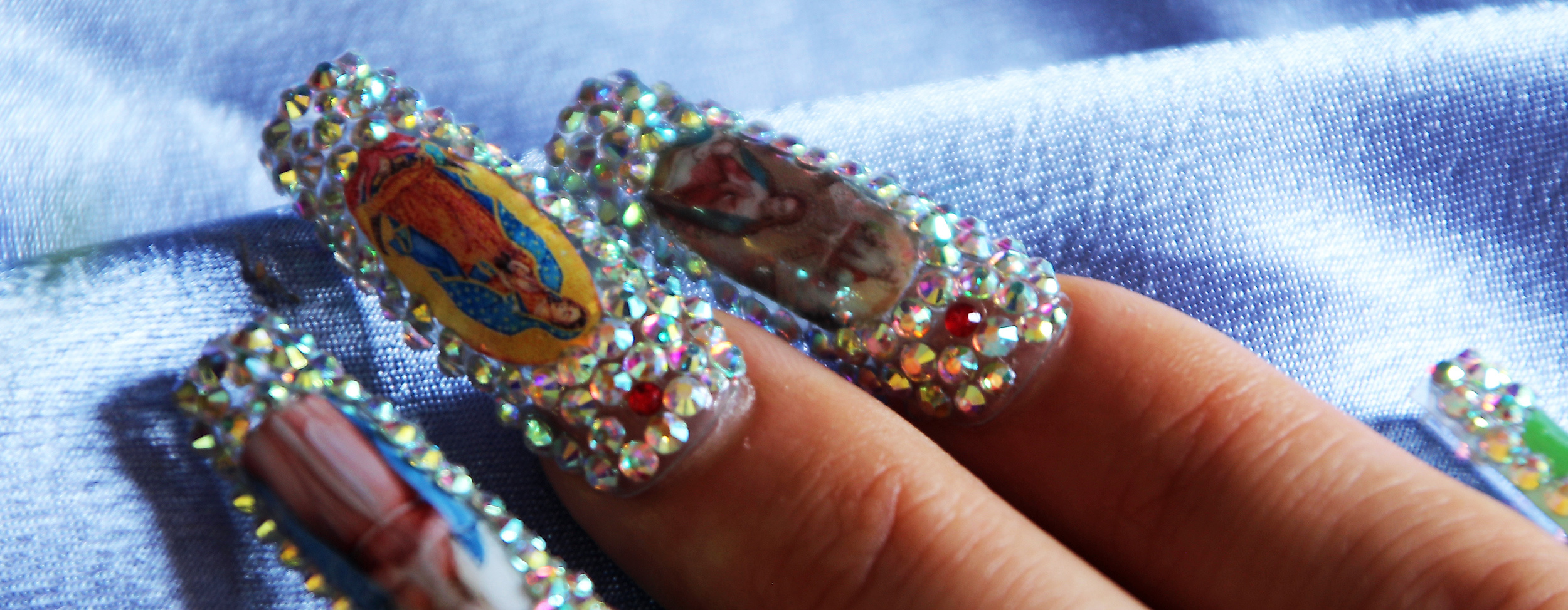 MK&G-FuegoNails-IconicIconography